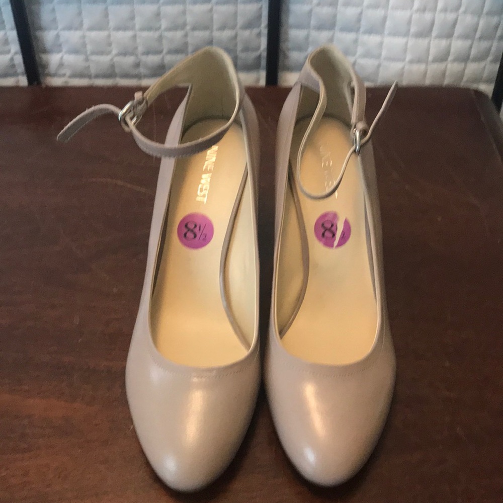 Heels size 8.5